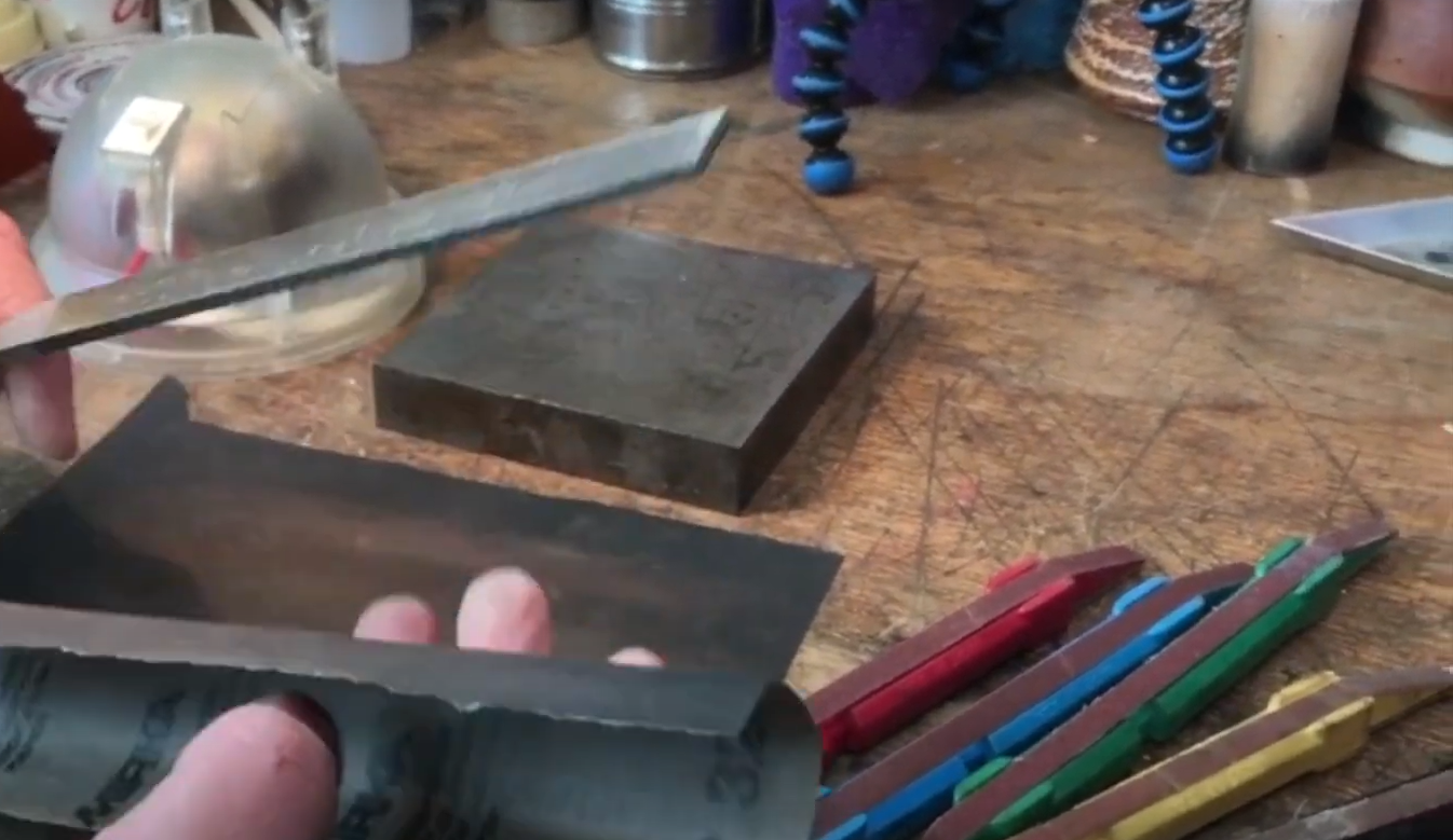 Top 5 Best Sandpapers for Metal [July 2024 Review] MetalProfy