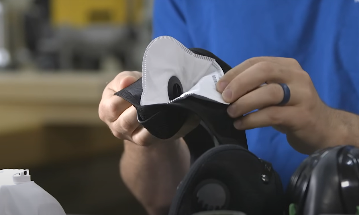 Top 5 Best Respirators for Metal Grinding [September 2024 Review
