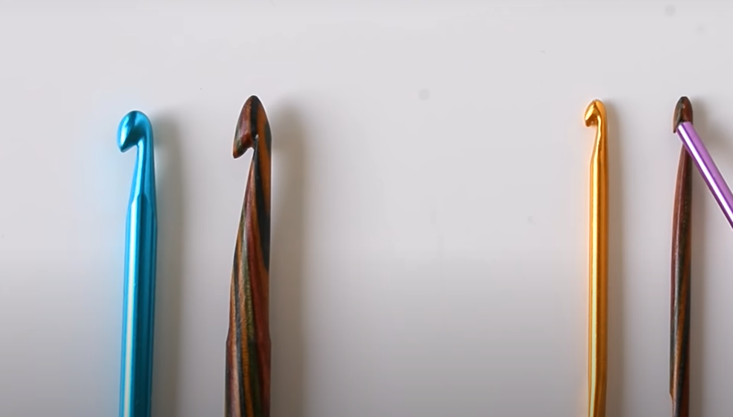 Can You Bring Metal Crochet Hooks on a Plane?Can You Bring Metal