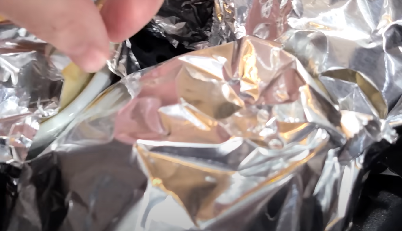 Can You Put Metal in an Air Fryer? MetalProfy