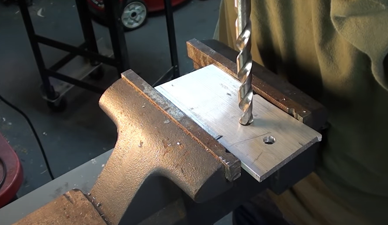 How to Drill Into Metal Studs? MetalProfy