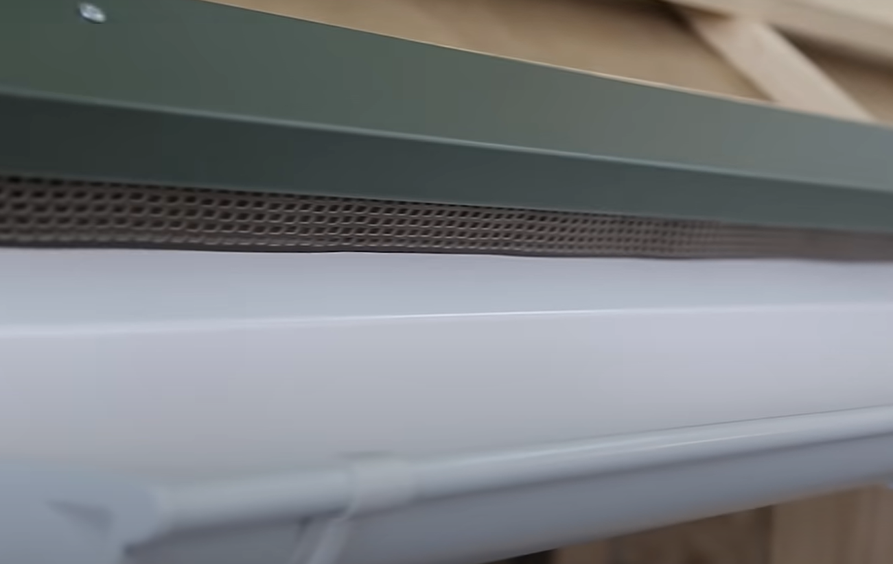 Metal Roof vs. Shingles in Cold Climate Which is Better? MetalProfy