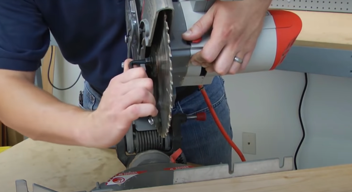 How to Cut Aluminum Angle? MetalProfy