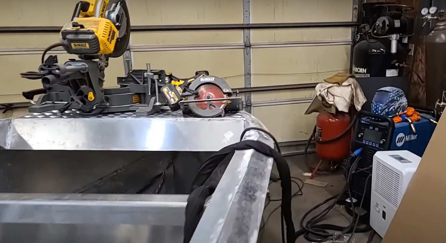 How to Cut Aluminum Angle? MetalProfy