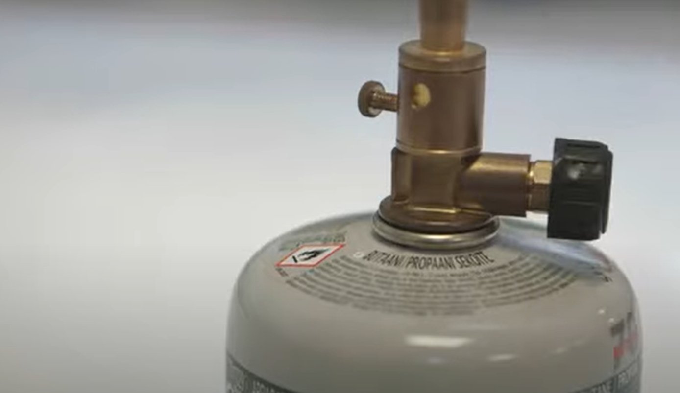 Which Metal Is the Best Conductor of Heat? MetalProfy