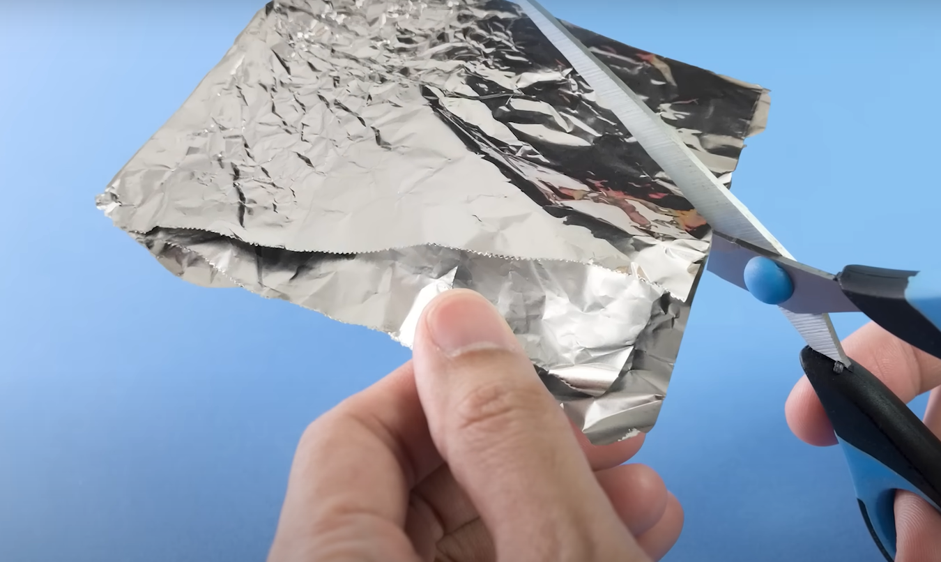 Is Aluminum Foil a Good Insulator? MetalProfy